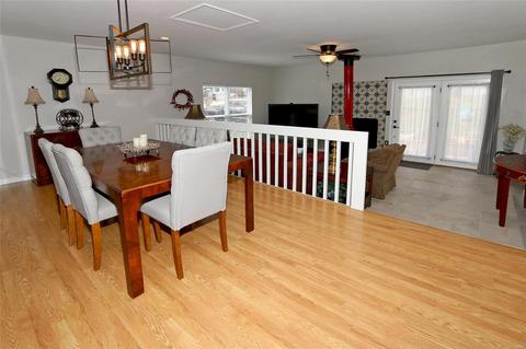 431 Sorrento Dr, Ballwin, MO 63021 photo 14