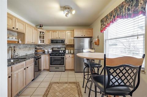 998 Silversprings, Manchester, MO 63021 photo 6