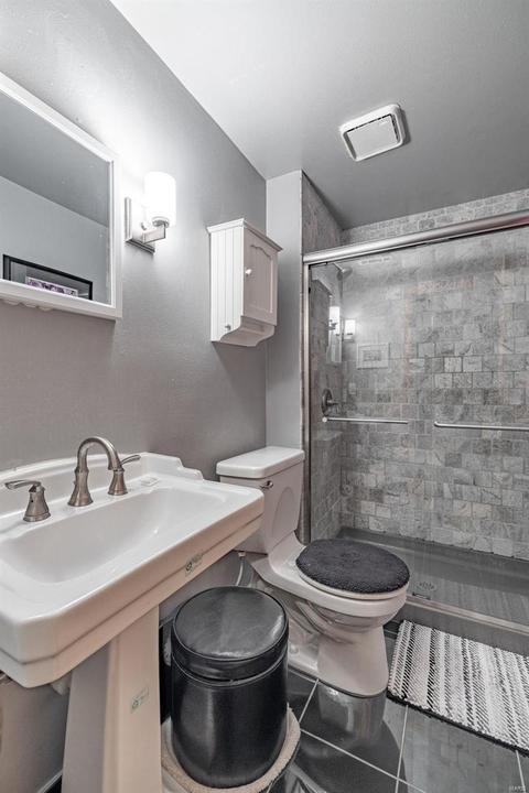 998 Silversprings, Manchester, MO 63021 photo 18