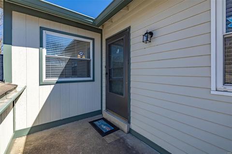998 Silversprings, Manchester, MO 63021 photo 2