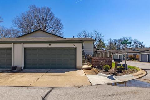 998 Silversprings, Manchester, MO 63021 photo 24