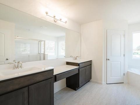 1124 Patchwork Flds, Chesterfield, MO 63005 photo 6