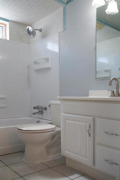 8608 Elgin Ave, Saint Louis, MO 63123 photo 9