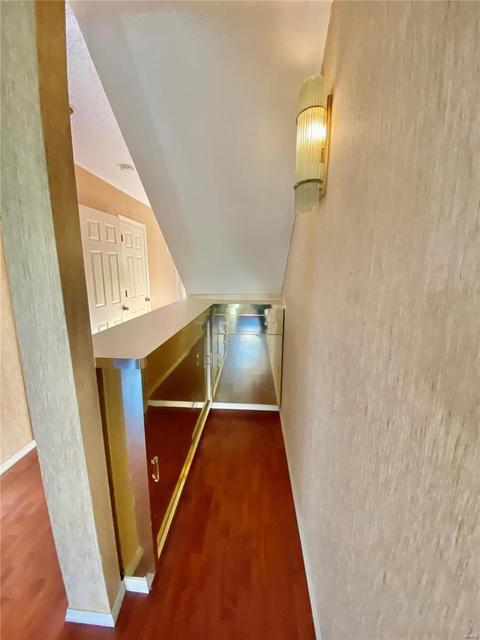 1310 Tahoe Valley Ct, Ballwin, MO 63021 photo 8