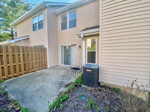 1310 Tahoe Valley Ct, Ballwin, MO 63021 photo 16