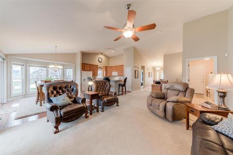 252 Crystal Rdg, O'fallon, MO 63366 photo 10