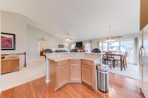 252 Crystal Rdg, O'fallon, MO 63366 photo 12