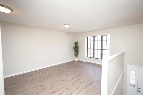430 Woodland Hill Ct, Manchester, MO 63021 photo 6