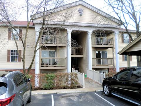709 Ridgeside Dr #H, Ballwin, MO 63021 photo 1