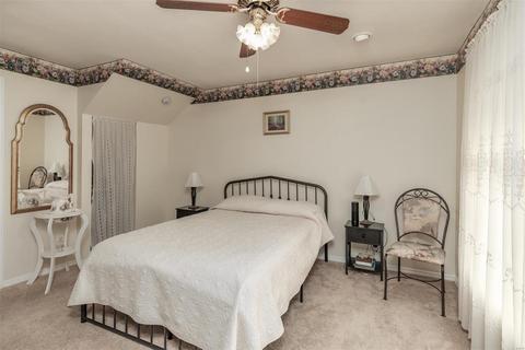 8951 Pardee Rd, Saint Louis, MO 63123 photo 28
