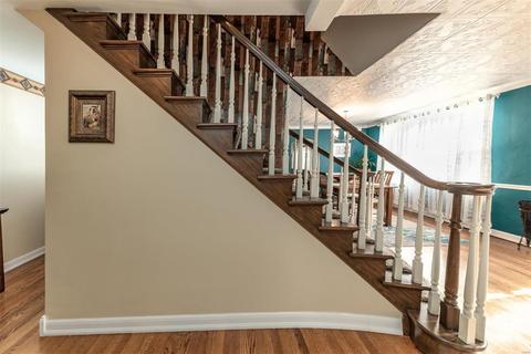8951 Pardee Rd, Saint Louis, MO 63123 photo 16