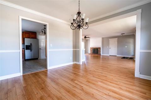 638 Showplace, Ballwin, MO 63021 photo 11