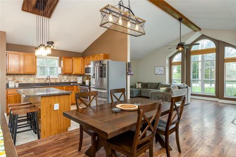 373 Westbrook Dr, O'fallon, MO 63366 photo 10