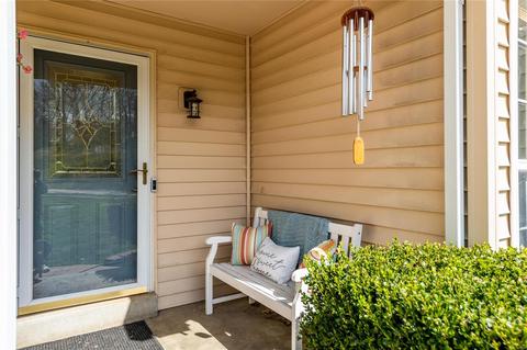 373 Westbrook Dr, O'fallon, MO 63366 photo 3
