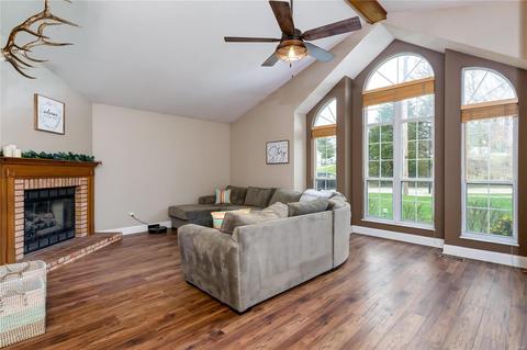 373 Westbrook Dr, O'fallon, MO 63366 photo 6