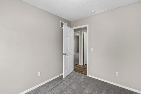206 Walden Ct, Eureka, MO 63025 photo 12