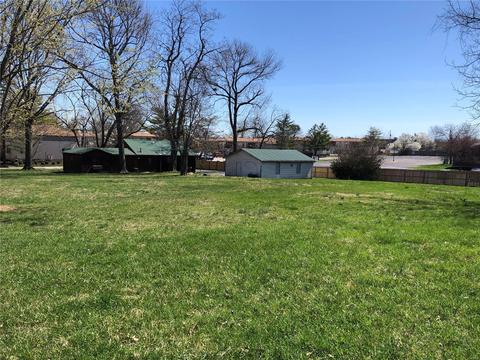 121 Mimosa, Ballwin, MO 63011 photo 12