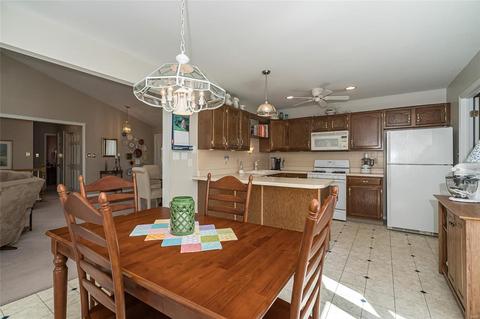 750 Strafford Rdg, Ballwin, MO 63021 photo 14