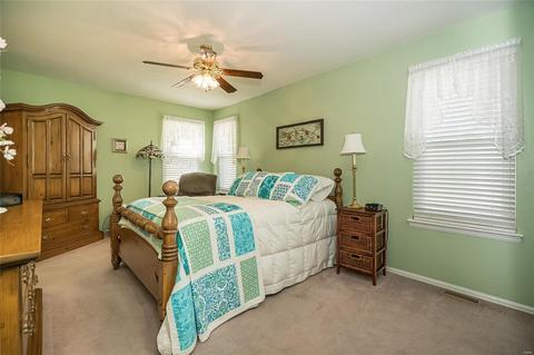 750 Strafford Rdg, Ballwin, MO 63021 photo 20