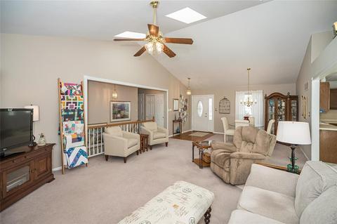 750 Strafford Rdg, Ballwin, MO 63021 photo 7
