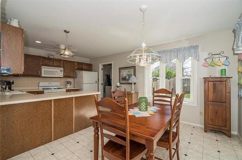 750 Strafford Rdg, Ballwin, MO 63021 photo 11