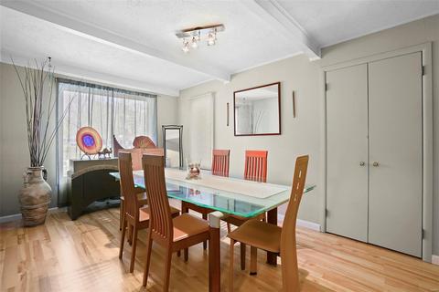 13 Chieftain Dr, Saint Louis, MO 63146 photo 17