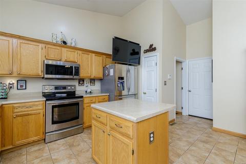 2445 Eagle Forest Dr, Saint Charles, MO 63303 photo 15