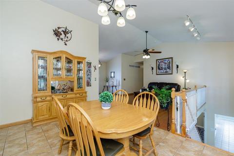 2445 Eagle Forest Dr, Saint Charles, MO 63303 photo 9