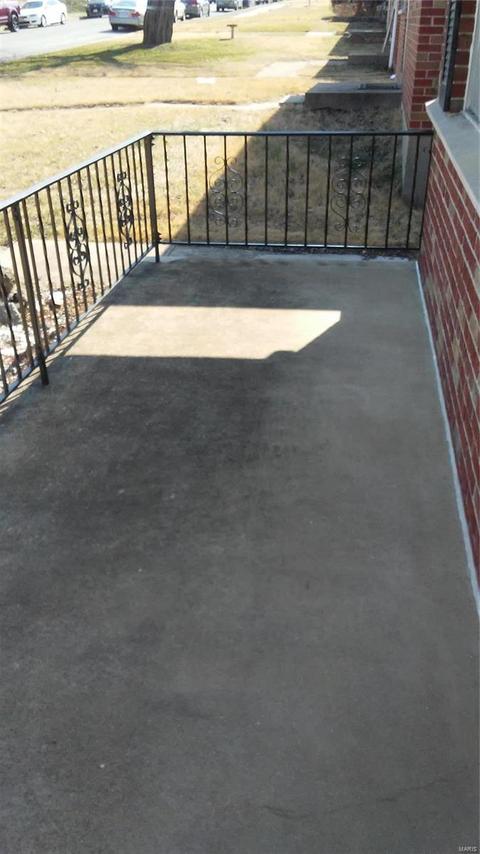 3758 Upton, Saint Louis, MO 63116 photo 6