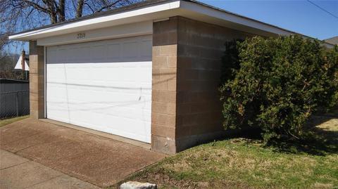 3758 Upton, Saint Louis, MO 63116 photo 26