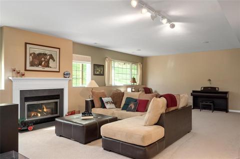 1530 Dietrich Chase Ln, Ballwin, MO 63021 photo 29