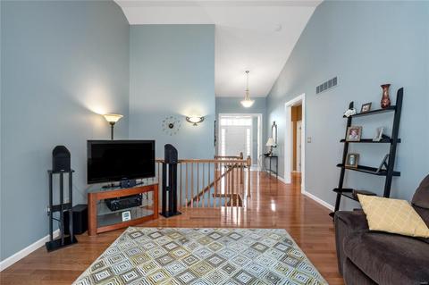 1530 Dietrich Chase Ln, Ballwin, MO 63021 photo 7
