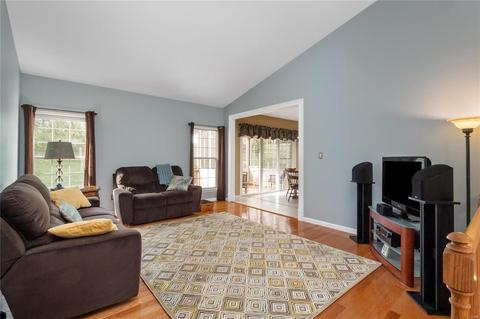 1530 Dietrich Chase Ln, Ballwin, MO 63021 photo 6