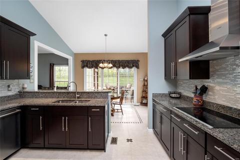 1530 Dietrich Chase Ln, Ballwin, MO 63021 photo 12