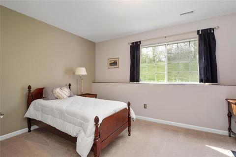 1530 Dietrich Chase Ln, Ballwin, MO 63021 photo 33