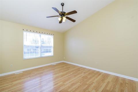 14 Jacqueline Cir, O'fallon, MO 63368 photo 2