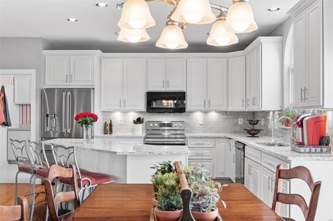 736 Hawk Run, O'fallon, MO 63368 photo 18