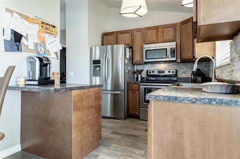 18 Aspen Pointe Dr, Saint Peters, MO 63376 photo 9