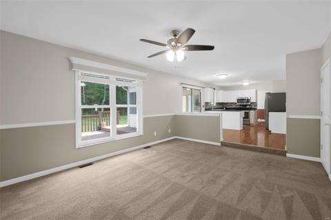 1045 Columbard Dr, Ballwin, MO 63021 photo 21