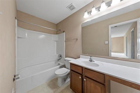 735 Ashton Way Cir, Eureka, MO 63025 photo 28