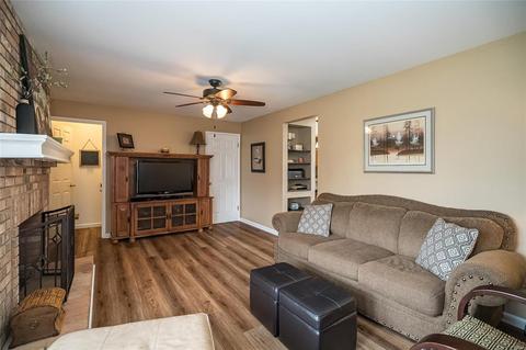 612 Spring Meadows Dr, Ballwin, MO 63011 photo 27