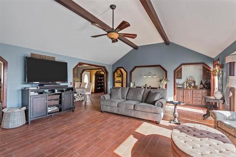 514 Fox Pointe Dr, Saint Charles, MO 63304 photo 9