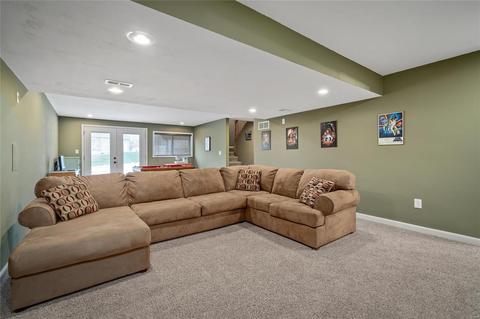 190 Roxbury Dr, O'fallon, MO 63366 photo 37
