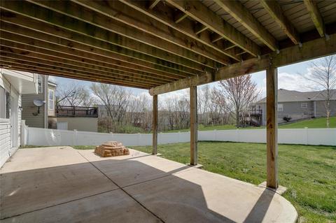 190 Roxbury Dr, O'fallon, MO 63366 photo 44
