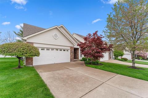 2183 Mcgregor Cir, O'fallon, MO 63368 photo 3