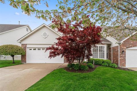 2183 Mcgregor Cir, O'fallon, MO 63368 photo 1