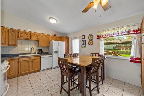 2 Hassam Ct, Manchester, MO 63021 photo 4