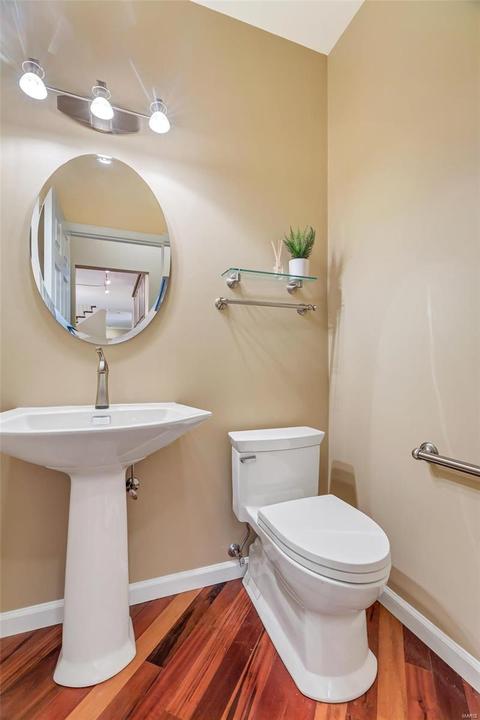 877 Castle Pines Dr, Ballwin, MO 63021 photo 20