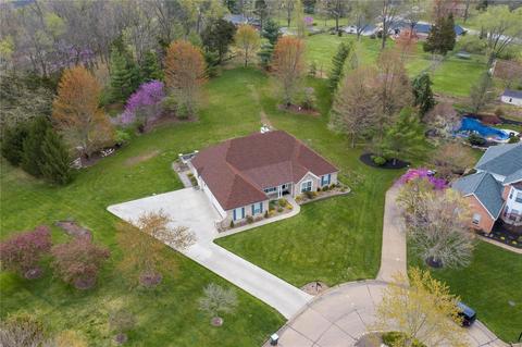 5852 Canterfield Ct, Weldon Spring, MO 63304 photo 3