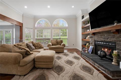 5852 Canterfield Ct, Weldon Spring, MO 63304 photo 8